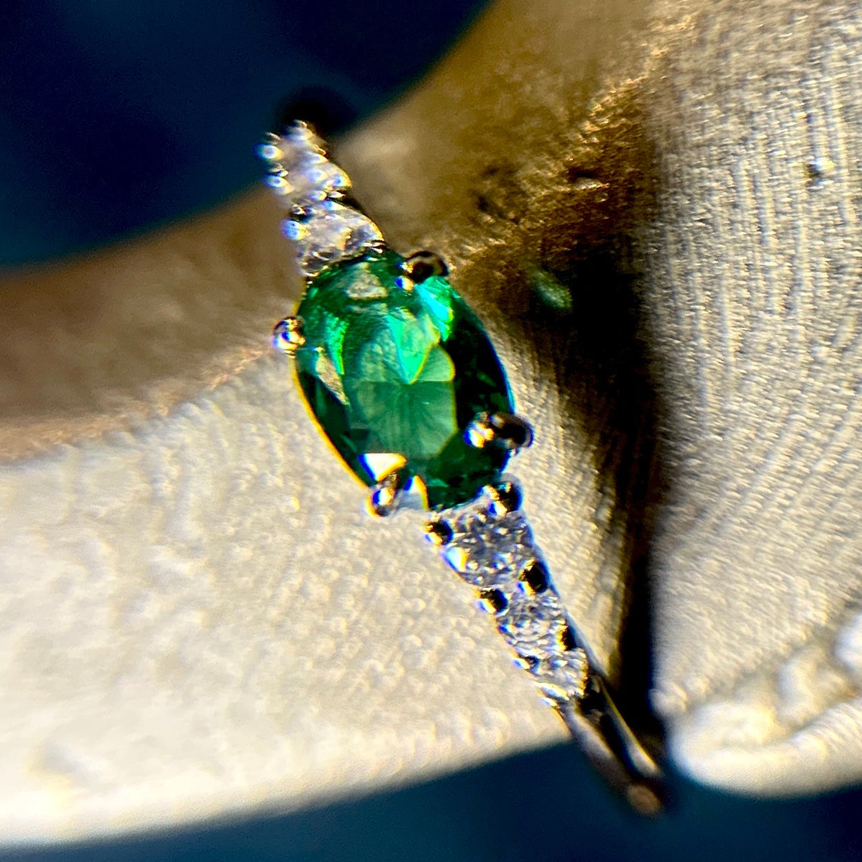 Anillo Serena