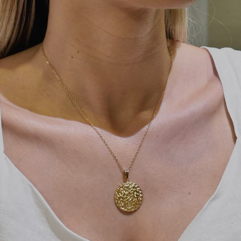 Collar Terra.