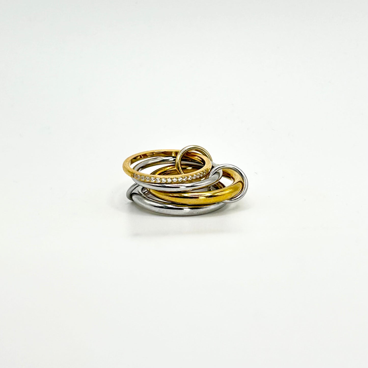 Anillo Matilda