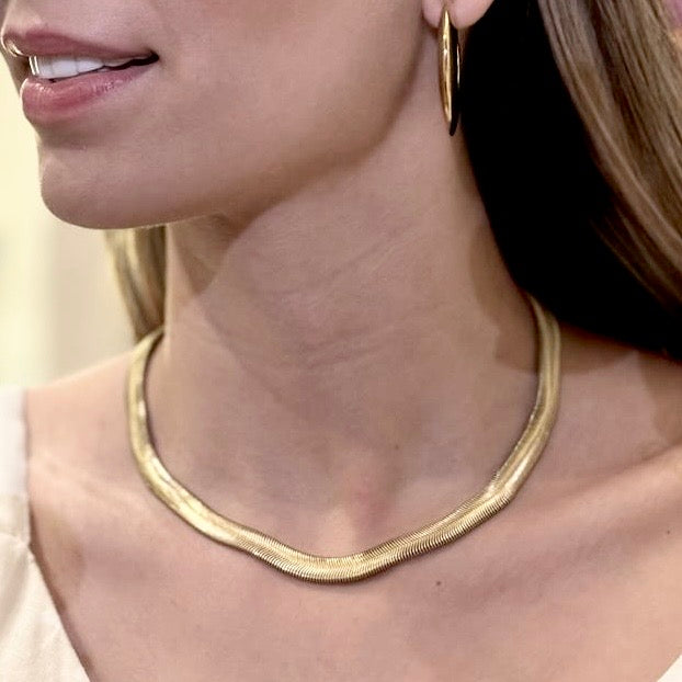 Collar Suez