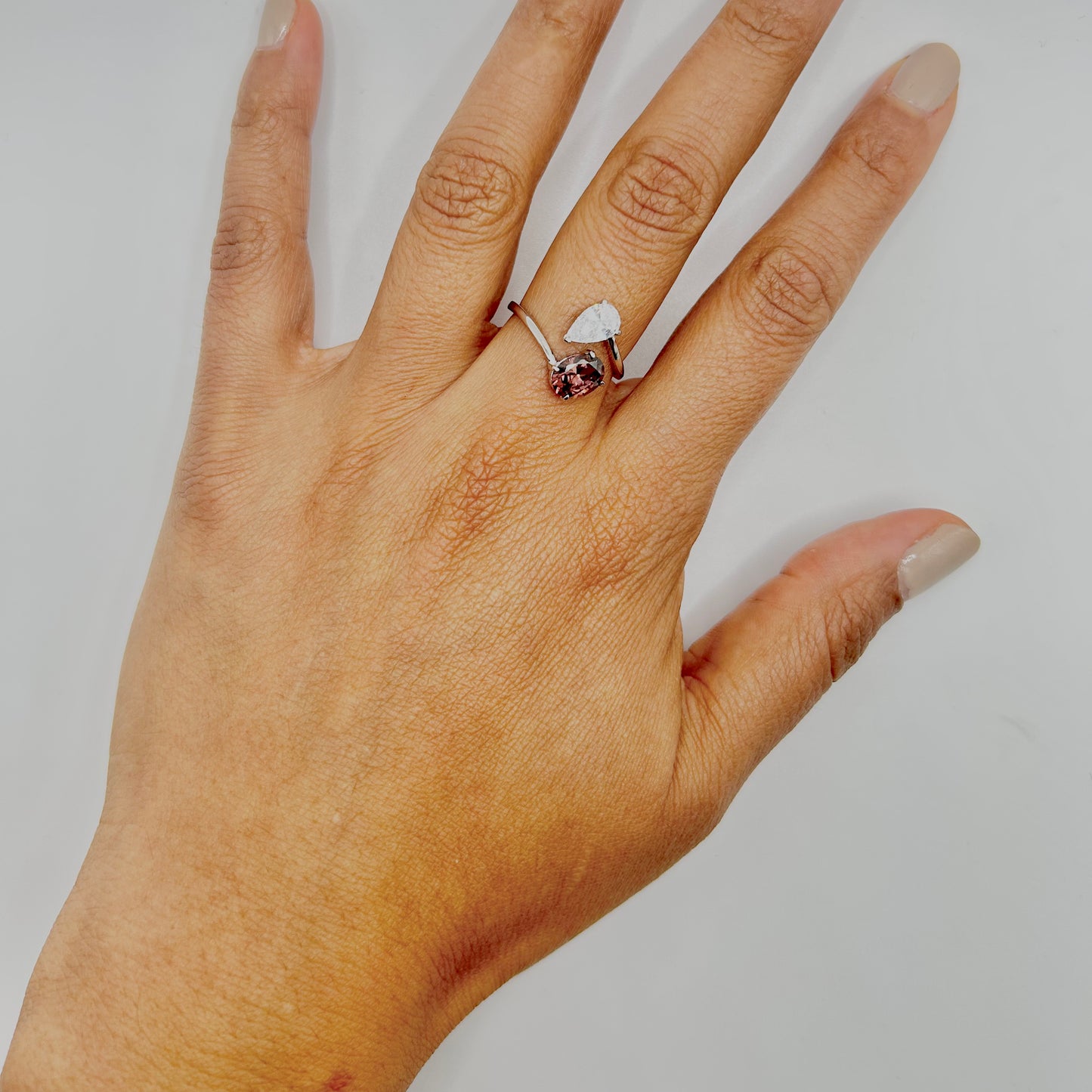 Anillo Ivola