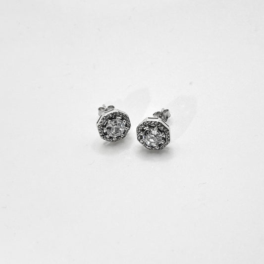 Aretes Octavia