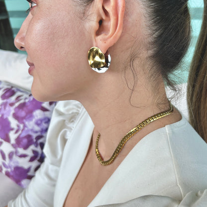 Aretes Saturno