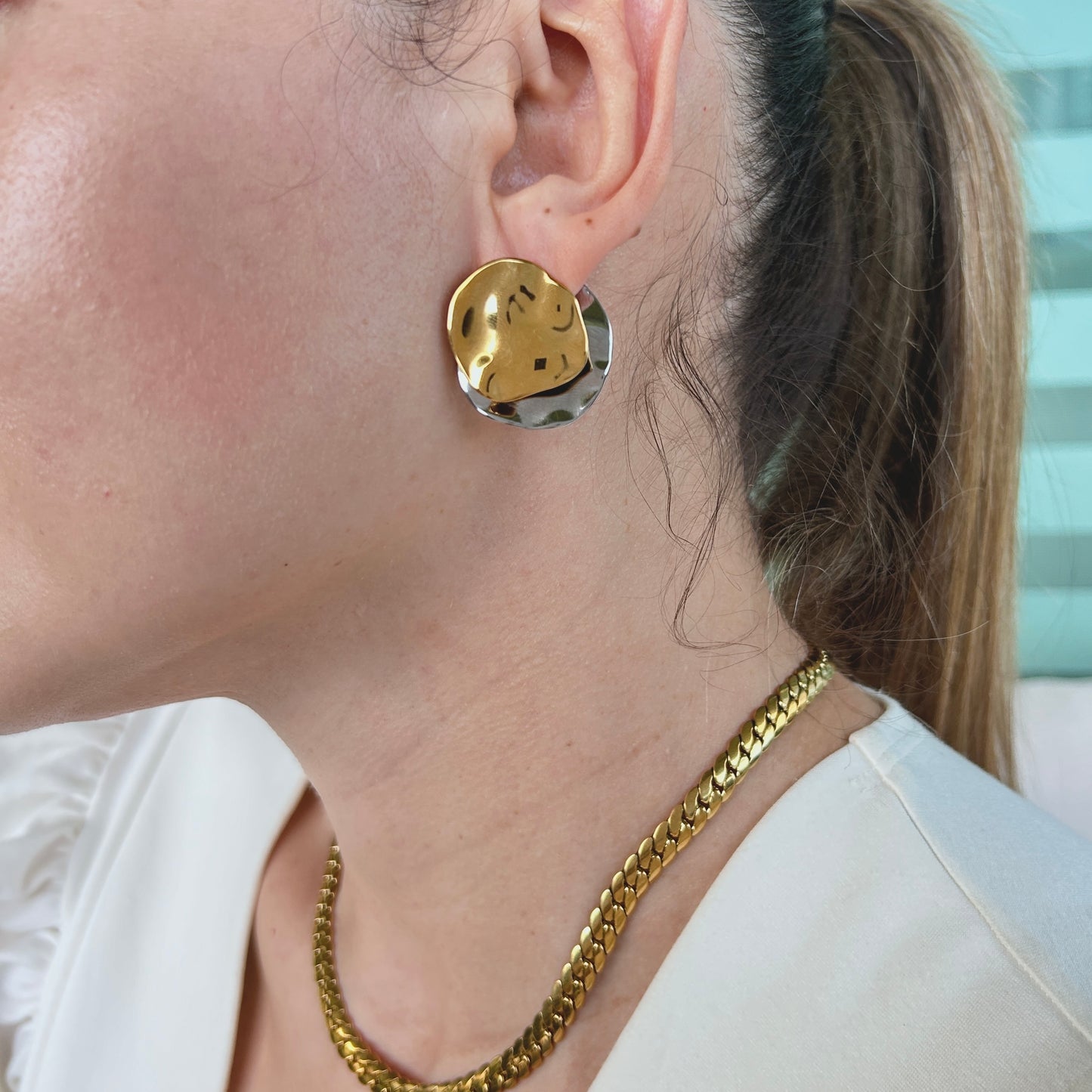 Aretes Saturno