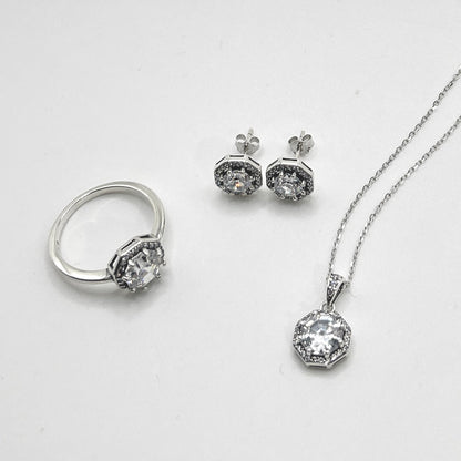 Aretes Octavia