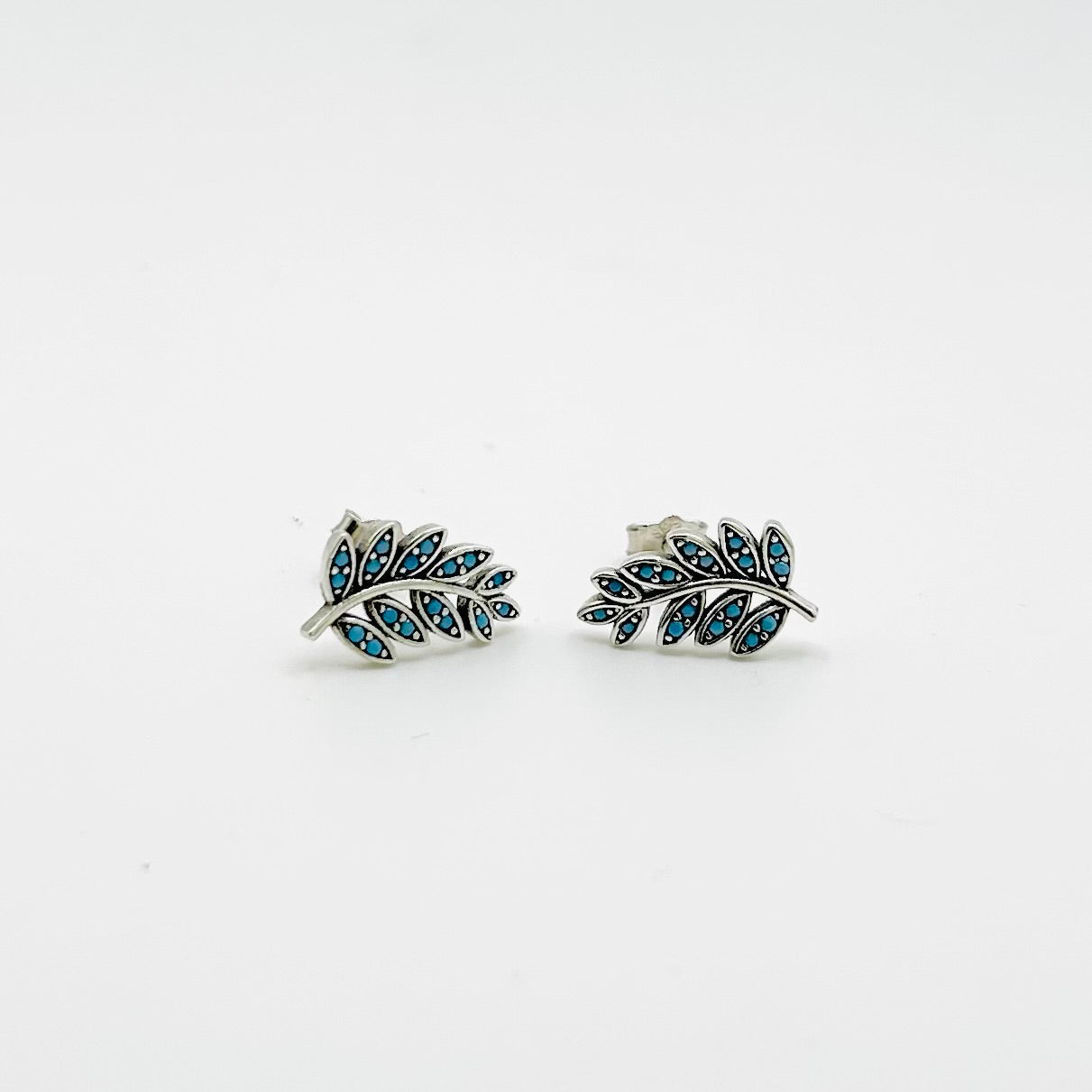 Aretes Hojas