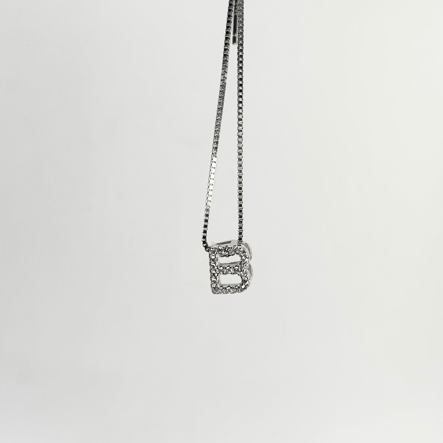 Collar Letras