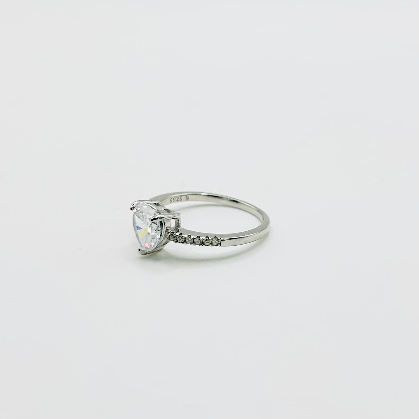 Anillo Zoe