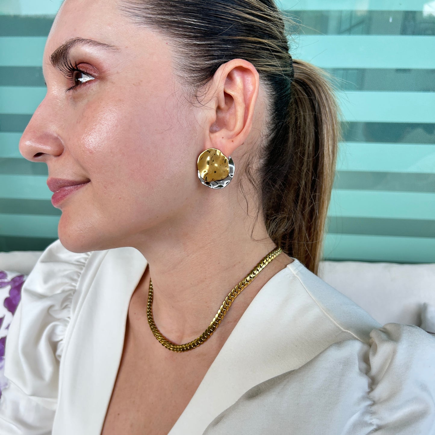 Aretes Saturno