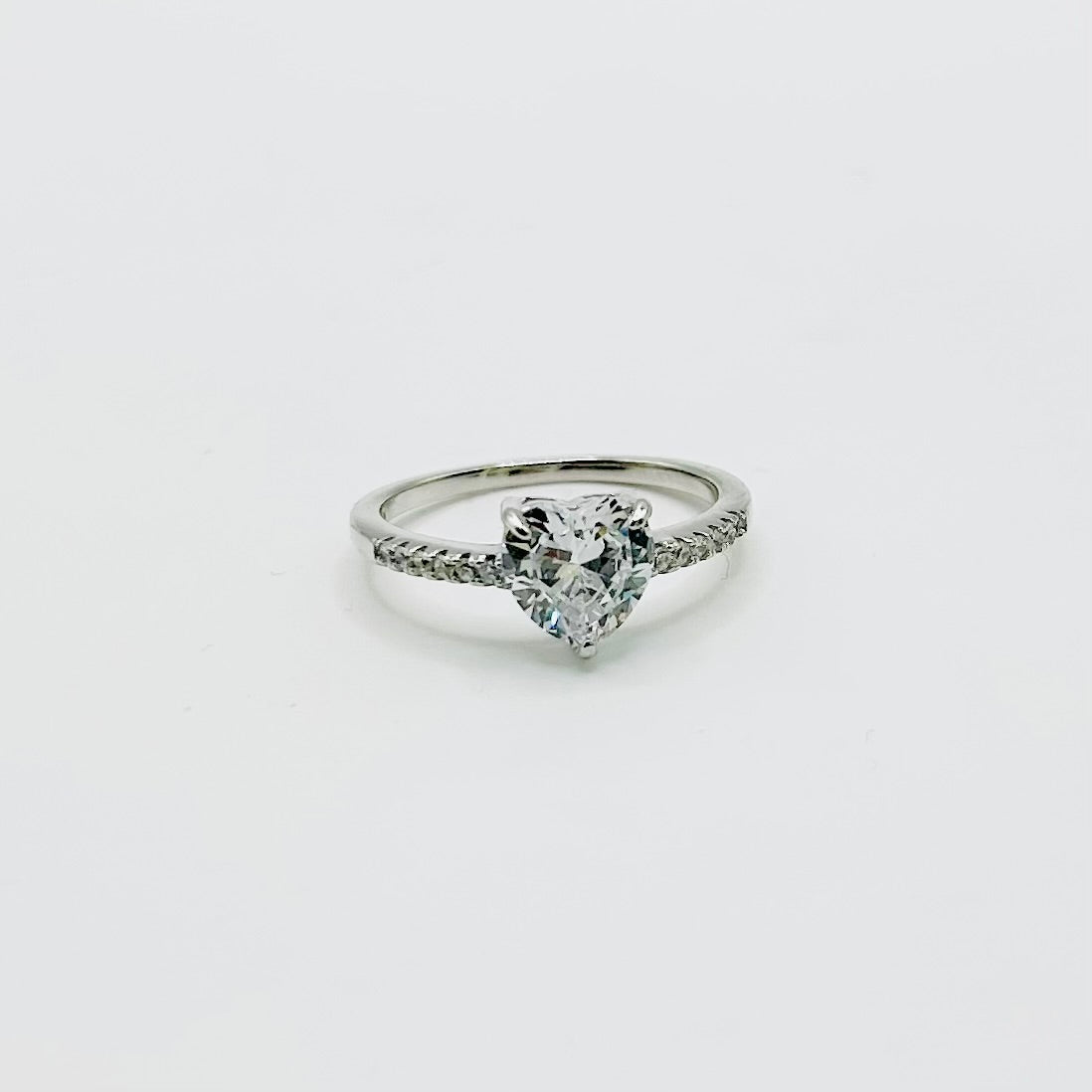 Anillo Zoe
