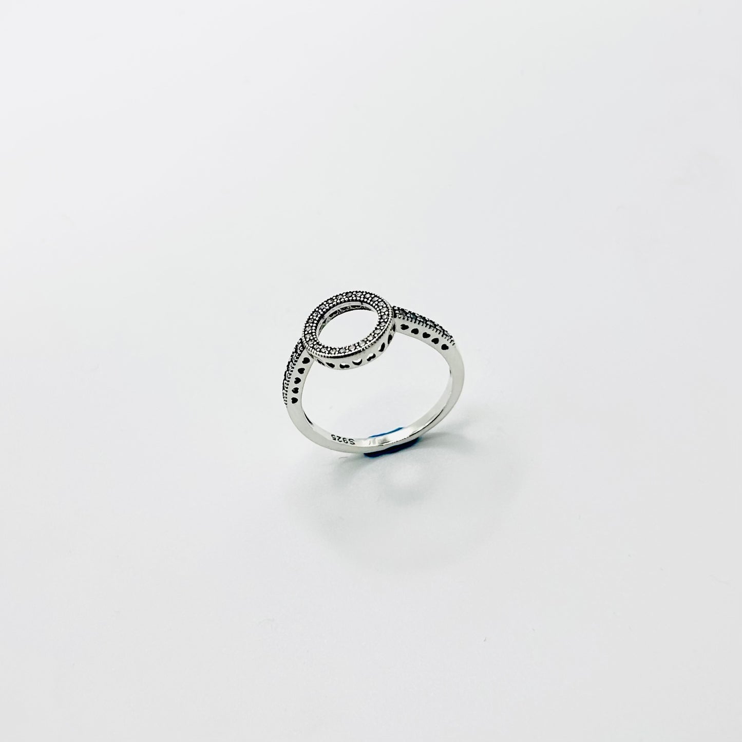 Anillo Greta