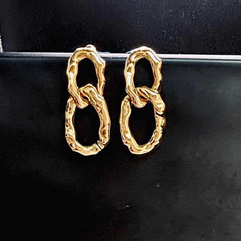 Aretes Bari