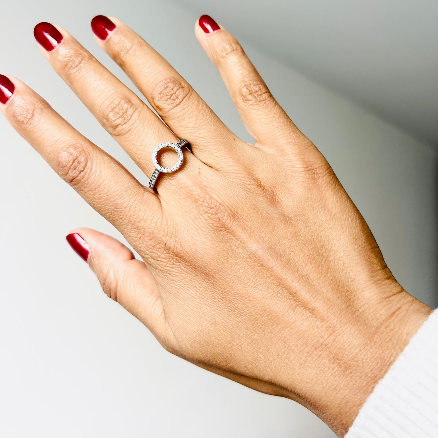 Anillo Greta