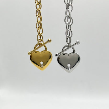 Collar Boston