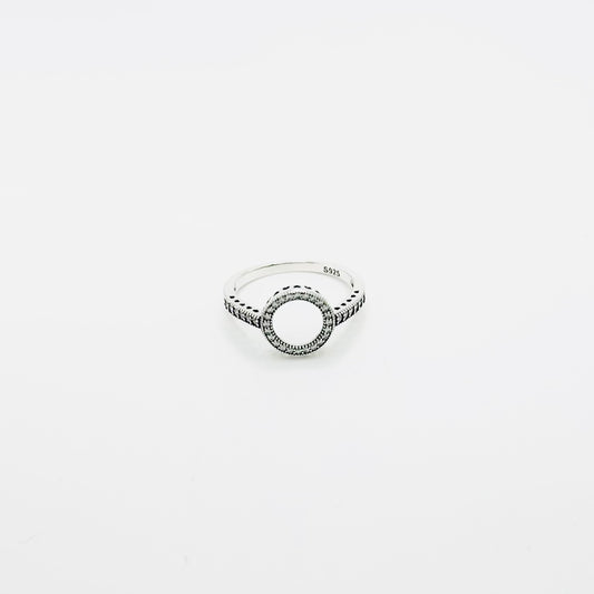 Anillo Greta