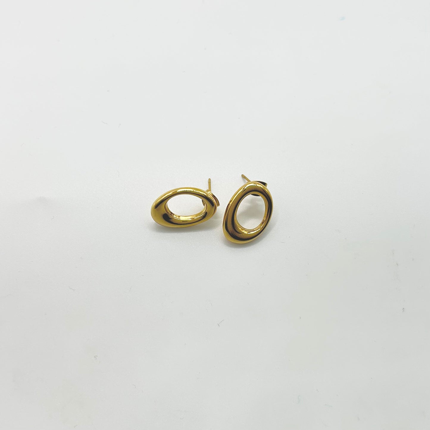 Aretes Lucca