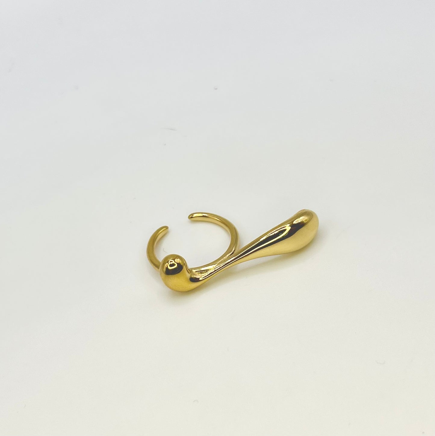 Anillo Isis