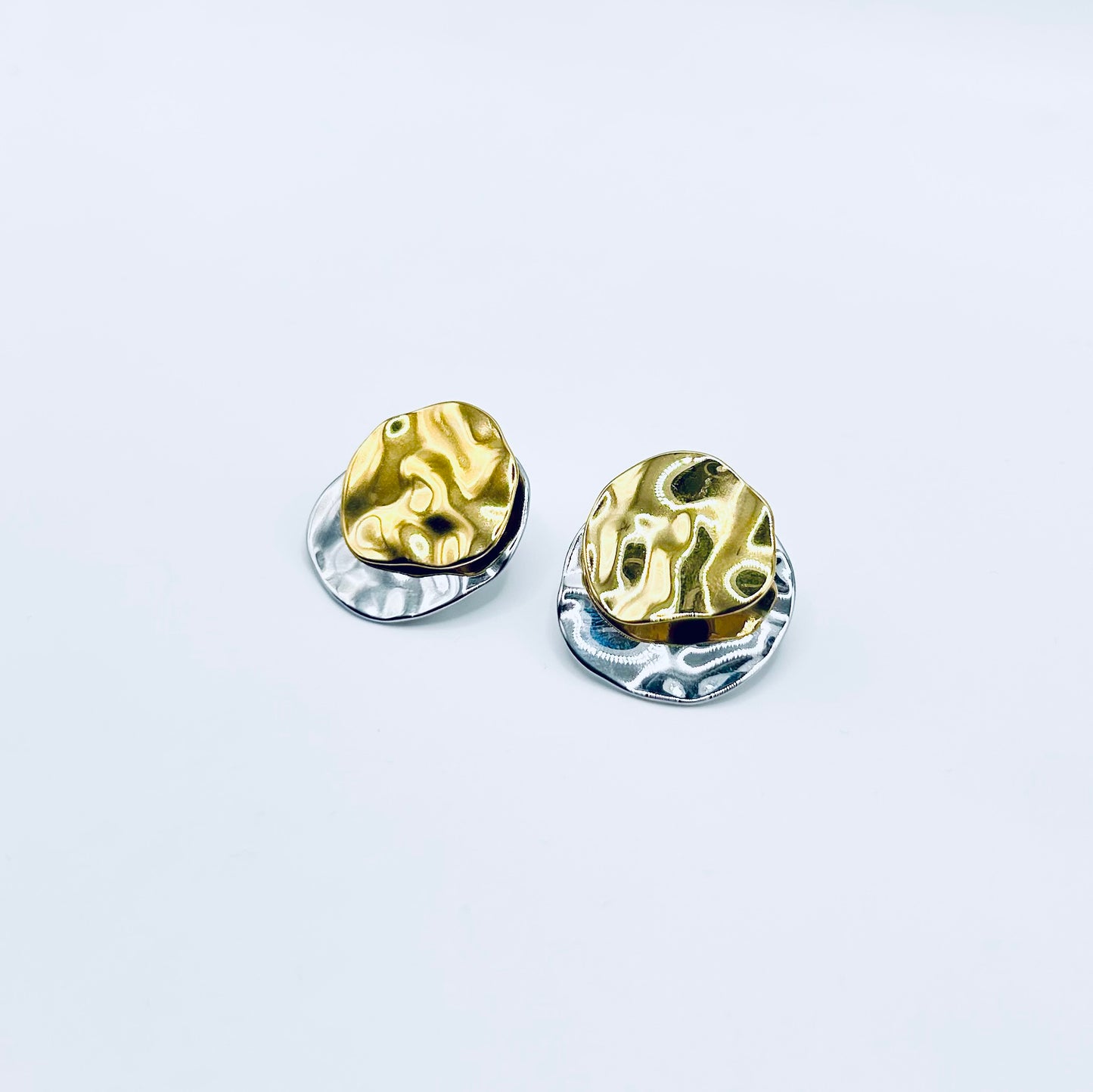 Aretes Saturno